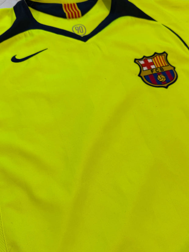 2005/06 Barcelona Away Size S